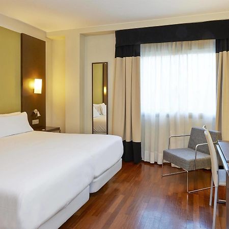 Hotel Nh Sport Saragossa Exterior foto